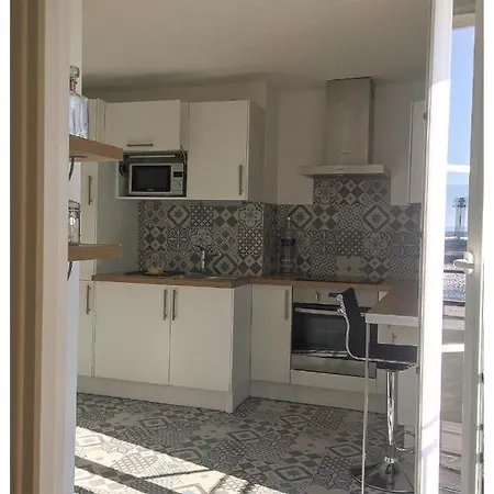 Apartament Perret Avec Vue En Centre